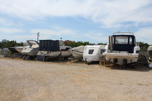 Billig Caravan Parkplatz Depot